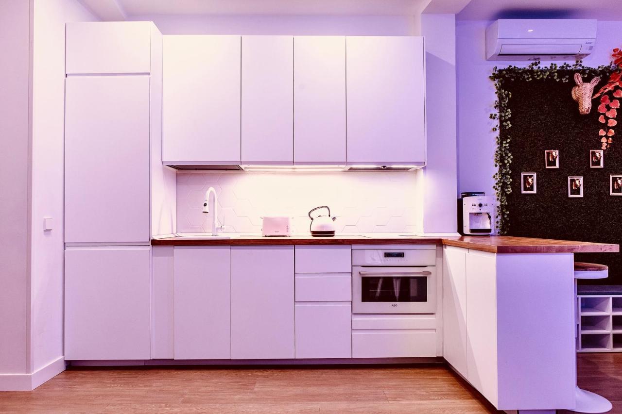 Calle Rodas 3 Central 5 Stars Apartment In Madrid For 6 People Екстер'єр фото